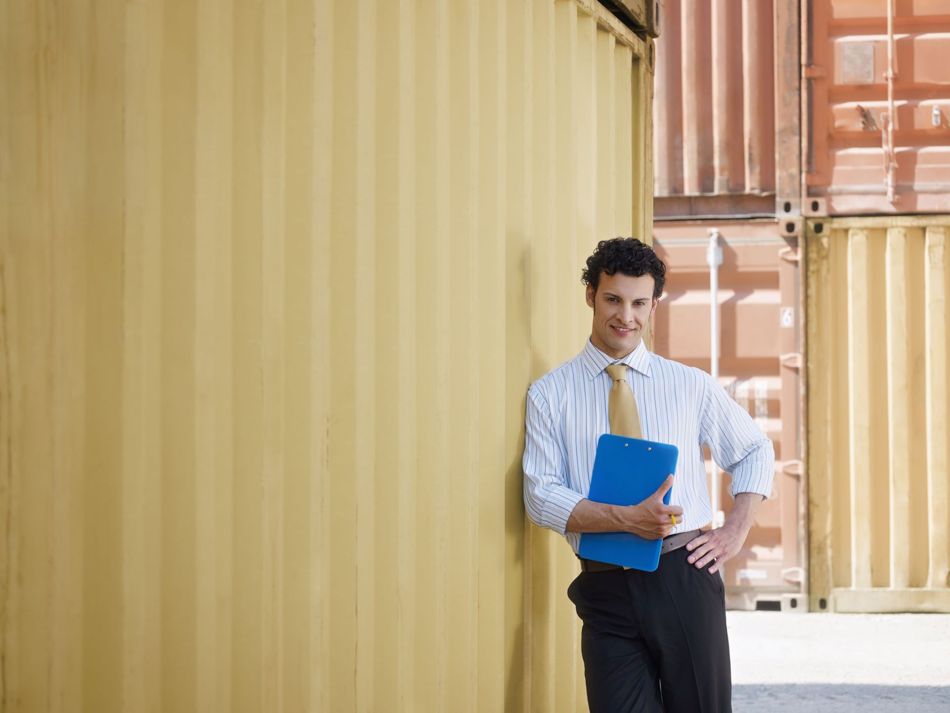 Loading Equipment, Warehouse logistics